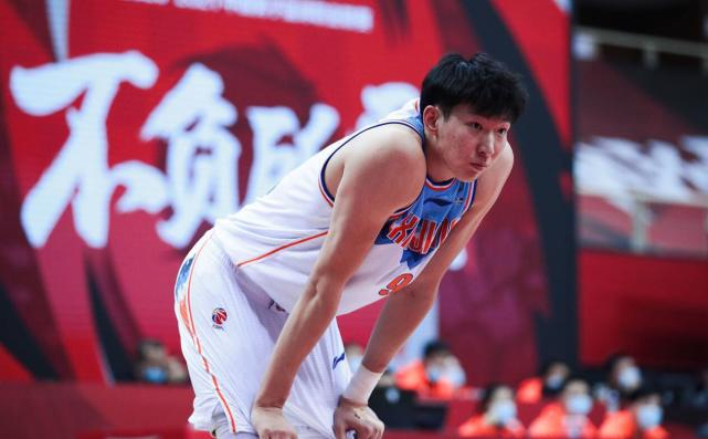 全明星赛窗口期再迎强敌，辽宁本钢调整名单，主帅态度——质疑声仍在，控场能力受关注的简单介绍