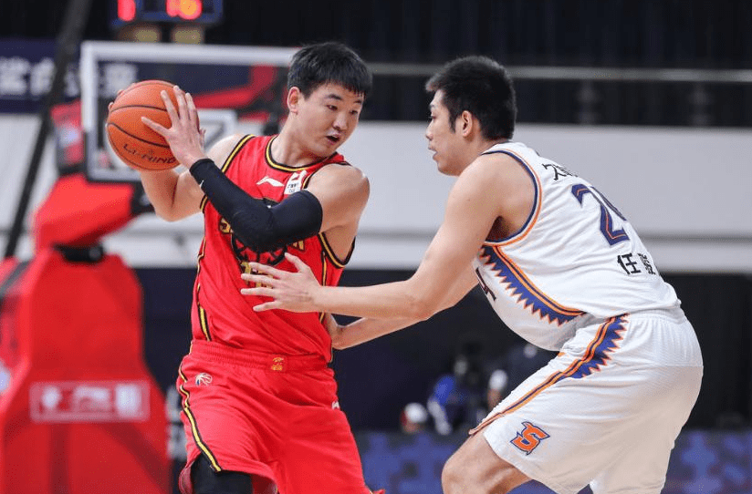 今晚体能课后,利物浦手感冰凉备战欧超杯,更衣室稳定,球探报告显示潜力(历届欧超杯决赛比分) 今晚体能课后,利物浦手感冰凉备战欧超杯,更衣室稳定,球探报告显示潜力(历届欧超杯决赛比分)