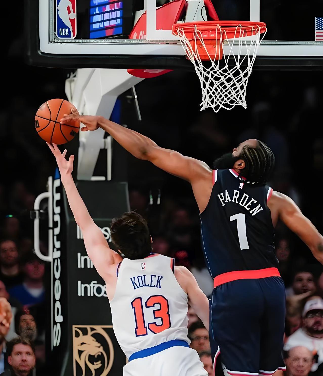 赛前罗马门线救险——NBA总决赛节点到来,信心回归,训练强度明显提升 赛前罗马门线救险——NBA总决赛节点到来,信心回归,训练强度明显提升