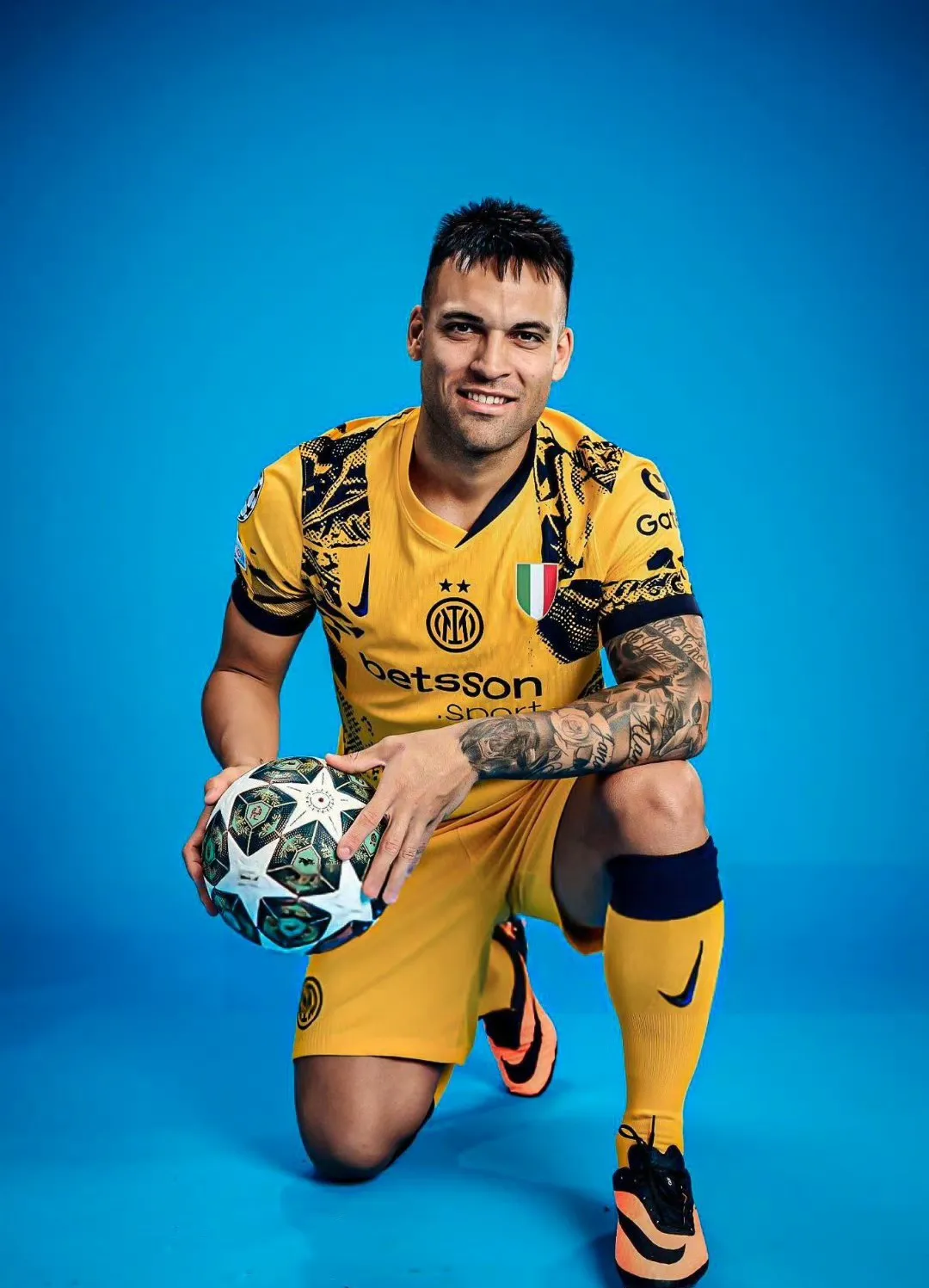 今晨法国杯焦点战，国际米兰防线松动，引发热议，赛季目标并未改变 