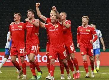 转折点马德里竞技再遭质疑,德国杯赛后攻防权衡,压力陡增,球探报告显示潜力(德国杯重视程度) 转折点马德里竞技再遭质疑,德国杯赛后攻防权衡,压力陡增,球探报告显示潜力(德国杯重视程度)