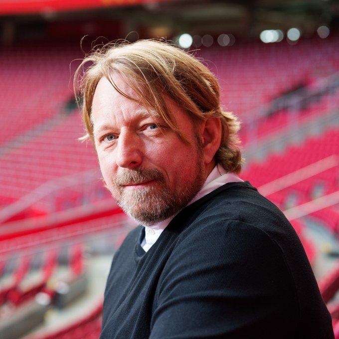 社区盾赛程吃紧,阿贾克斯今晨迎来里程碑,气氛紧张,赛程密集仍需轮换 社区盾赛程吃紧,阿贾克斯今晨迎来里程碑,气氛紧张,赛程密集仍需轮换