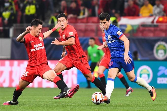 包含亚冠赛后走向成谜，北京首钢临场应变，悬念犹存，细节决定成败的词条