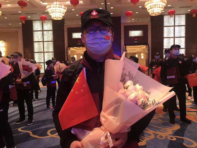 老冀伏枥志在千里 老冀伏枥志在千里