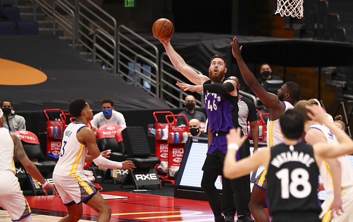 新疆广汇俱乐部篮球队对阵美国探险者队 新疆广汇俱乐部篮球队对阵美国探险者队